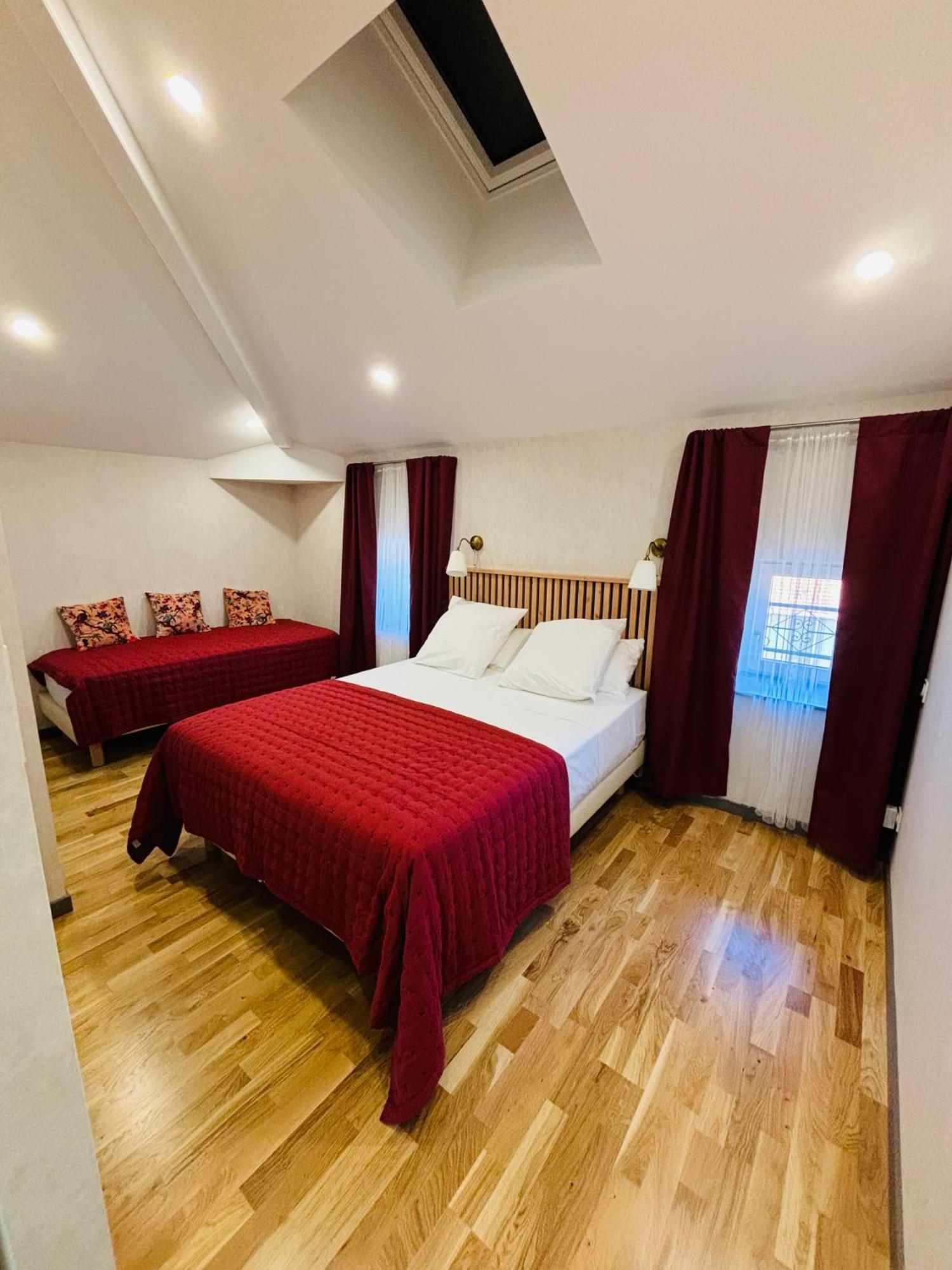 Les Pierres Roses Bed & Breakfast Coise Ngoại thất bức ảnh